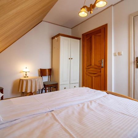 Wisniowy Sad Guest House Bialowieza Ngoại thất bức ảnh