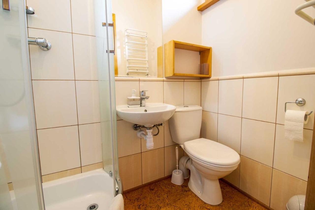 Wisniowy Sad Guest House Bialowieza Ngoại thất bức ảnh